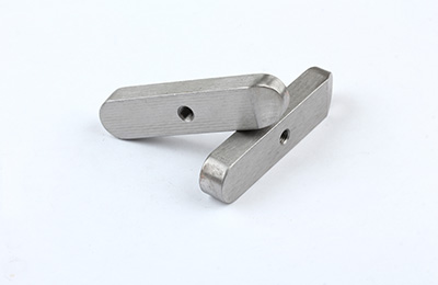 不銹鋼2CR13 兩頭圓按圖定制打孔平鍵、鍵銷